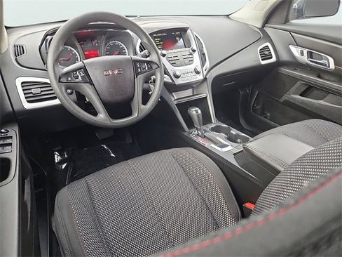 Used 2017 GMC Terrain SLE image 11