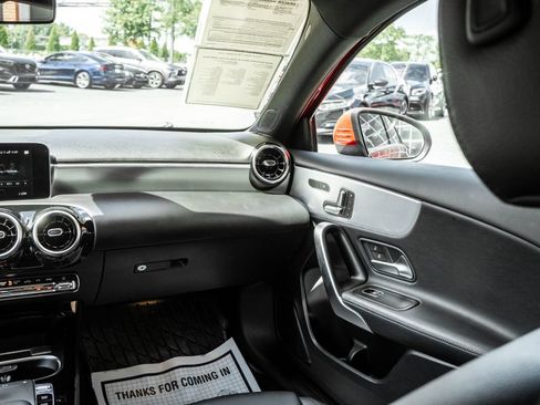 Used 2020 Mercedes-Benz A 220 4MATIC image 13