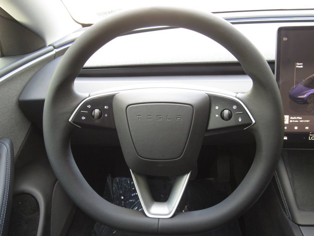 Used 2024 Tesla Model 3 Standard Range RWD image 22