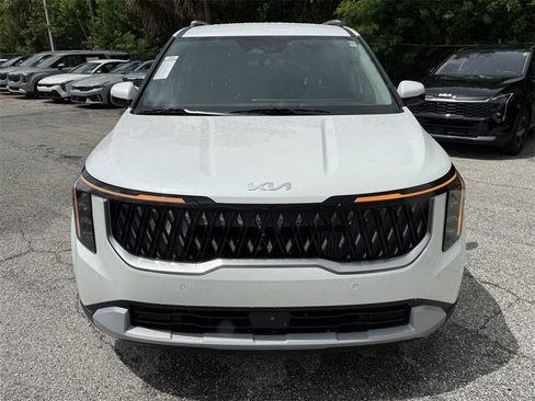 New 2026 Kia Carnival EX image 9