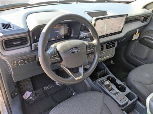 New 2025 Ford Maverick XL image 3