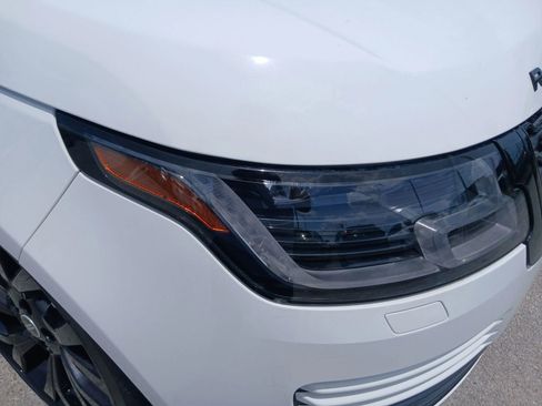 Used 2019 Land Rover Range Rover Supercharged AWD/4WD image 21