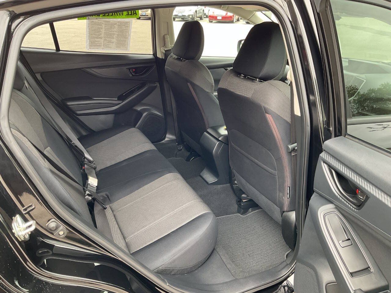 Used 2018 Subaru Crosstrek 2.0i AWD/4WD image 31