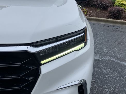 Certified 2023 Honda Pilot Elite image 5