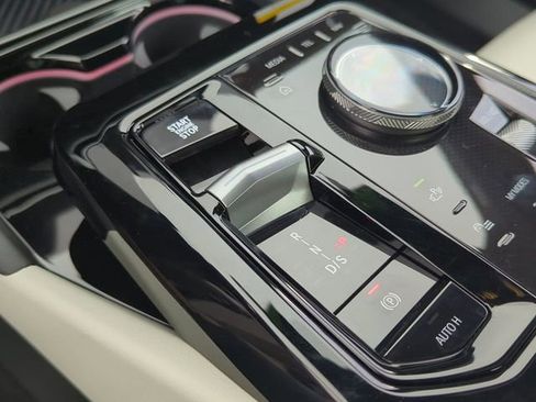 New 2026 BMW 530i w/ M Sport Package image 21