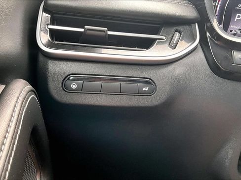 Used 2023 INFINITI QX60 Sensory w/ Cargo Package AWD/4WD image 29