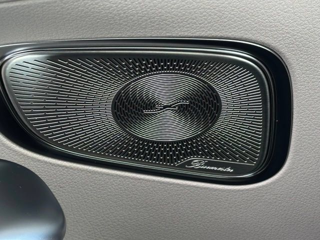 New 2027 Mercedes-Benz GLC 300 4MATIC image 35