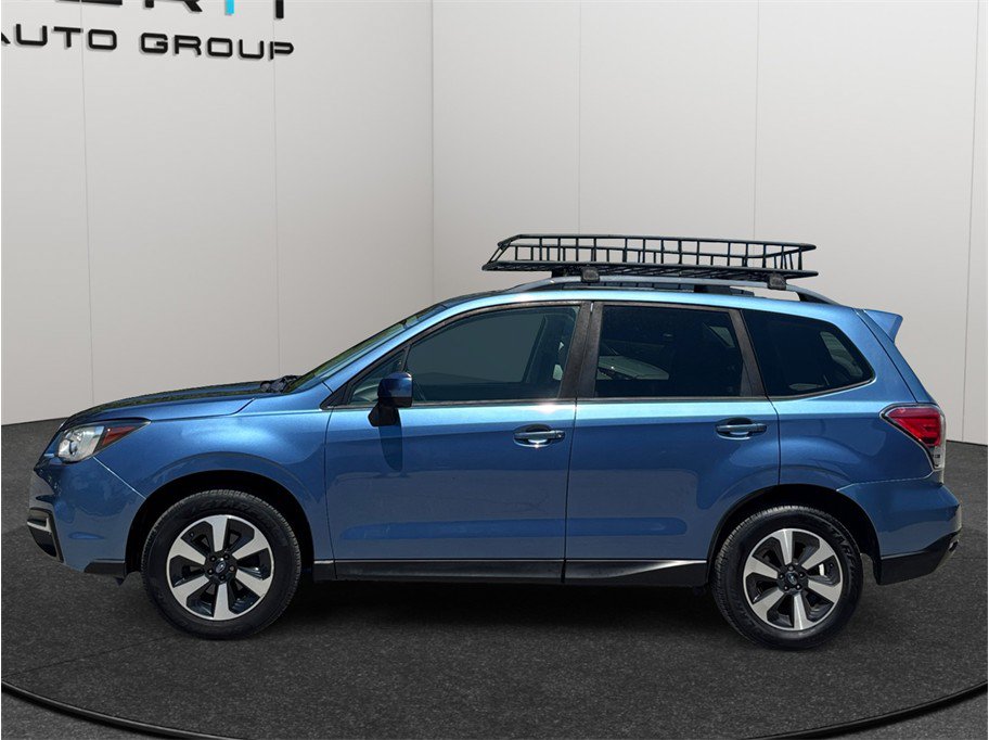 Used 2017 Subaru Forester 2.5i Premium AWD/4WD image 5