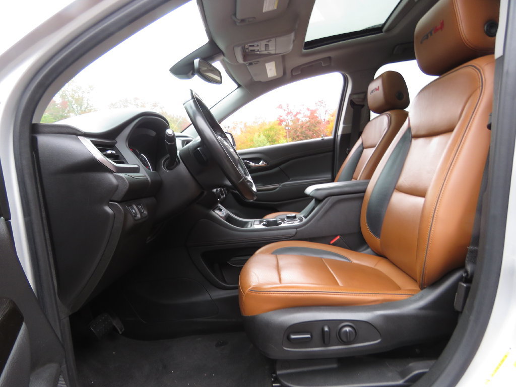 Used 2020 GMC Acadia AT4 w/ Driver Alert Package II AWD/4WD image 10