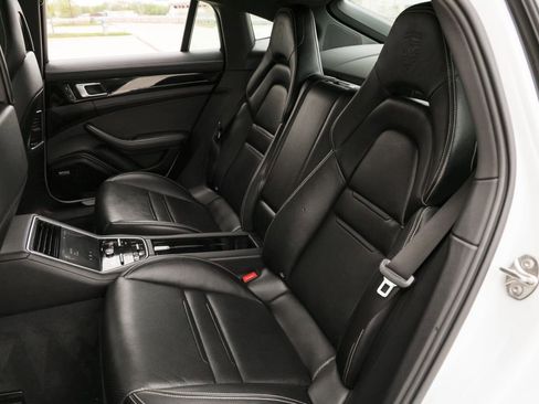 Used 2020 Porsche Panamera Edition image 29