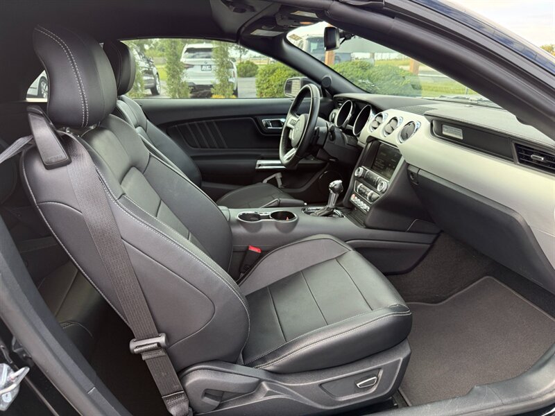 Used 2015 Ford Mustang GT Premium w/ Equipment Group 401A RWD image 13