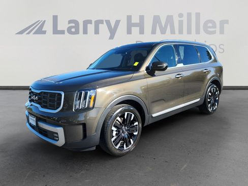 Used 2023 Kia Telluride SX image 1