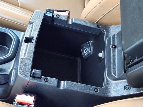 Used 2023 Jeep Gladiator Rubicon w/ LED Lighting Group image 23