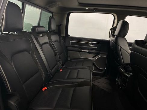 Used 2022 RAM 1500 Laramie AWD/4WD image 18