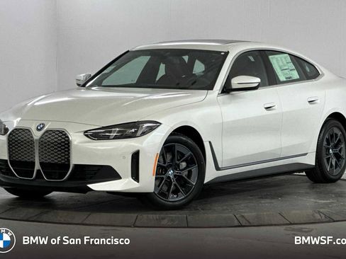 Used 2025 BMW i4 eDrive40 image 1