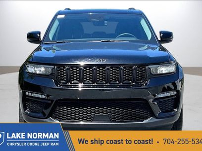 Used 2023 Jeep Grand Cherokee Limited w/ Black Appearance Package