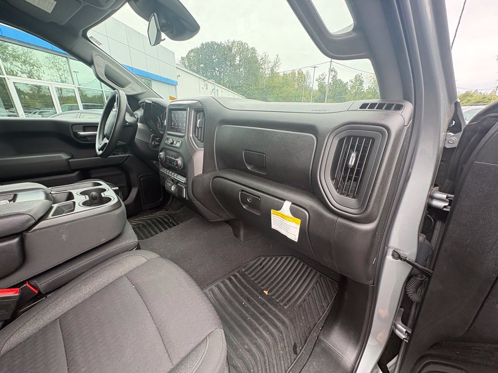 Used 2024 Chevrolet Silverado 1500 Custom AWD/4WD image 10