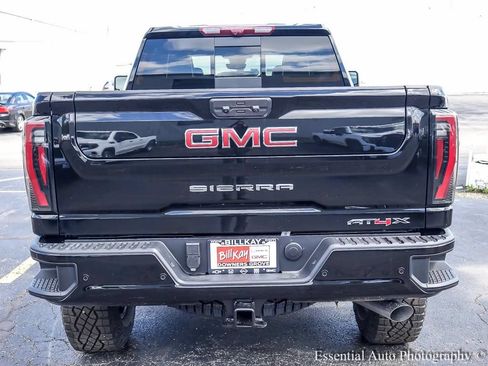 New 2026 GMC Sierra 2500 AT4X AWD/4WD image 7