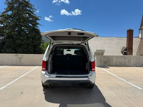 Used 2014 Honda Pilot Touring image 8