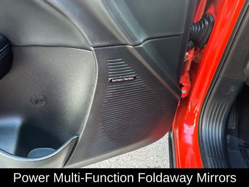 Used 2022 Dodge Challenger R/T Scat Pack image 17