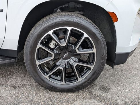 Used 2021 Chevrolet Tahoe RST w/ Rear Media and Nav Package image 12