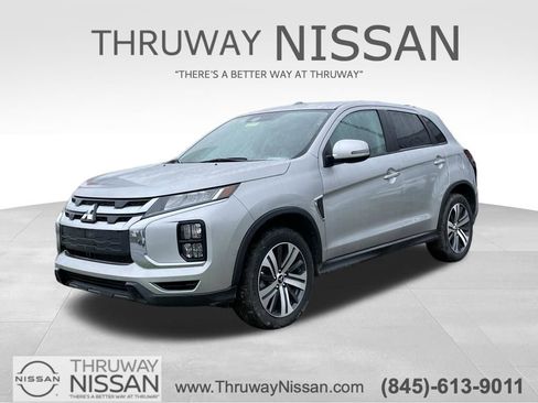 Used 2025 Mitsubishi Outlander Sport SE AWD/4WD image 1