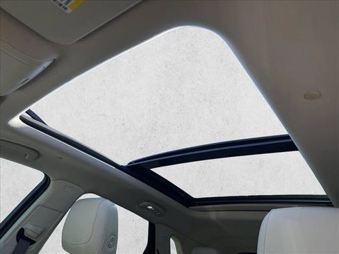 Used 2018 Cadillac XT5 Premium Luxury FWD image 26