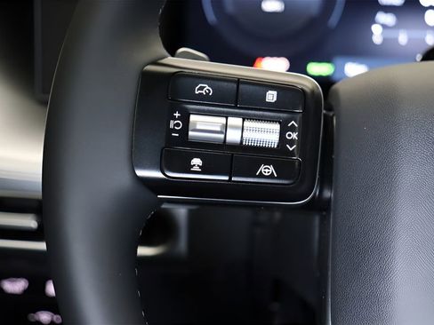 New 2026 Hyundai Ioniq 9 SE image 15