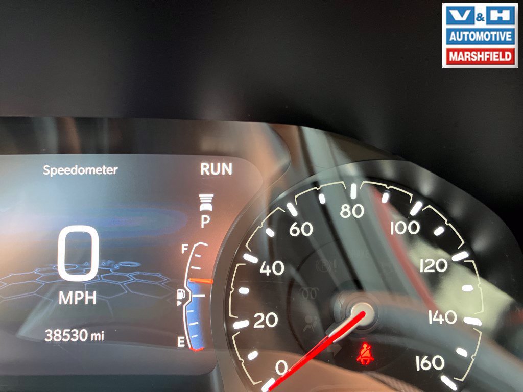 Used 2025 Jeep Compass Trailhawk AWD/4WD image 6