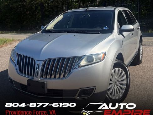 Used 2013 Lincoln MKX AWD image 1