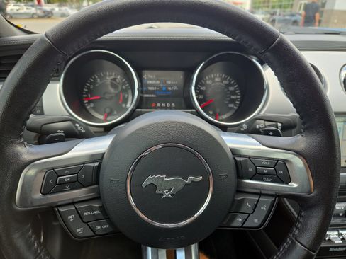 Used 2017 Ford Mustang GT Premium w/ Equipment Group 401A RWD image 24