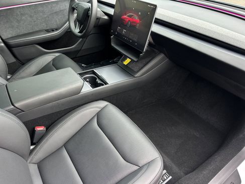 Used 2024 Tesla Model 3 Long Range image 16