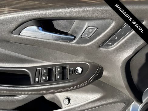 Used 2019 Buick Envision Essence AWD/4WD image 14