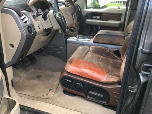 Used 2005 Ford F150 King Ranch AWD/4WD image 4