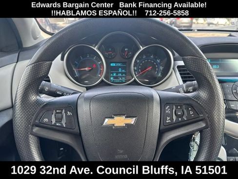 Used 2014 Chevrolet Cruze LS FWD image 14