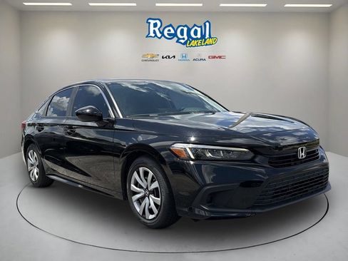 Used 2023 Honda Civic LX image 1