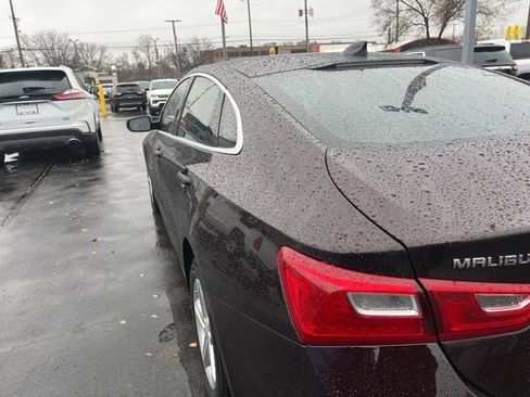 Used 2021 Chevrolet Malibu LS image 7