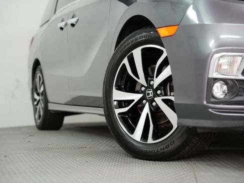 Used 2019 Honda Odyssey Elite image 17
