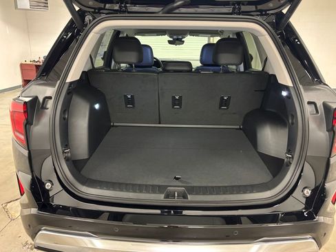 New 2026 GMC Terrain Denali w/ LPO, Floor Liner Package image 16