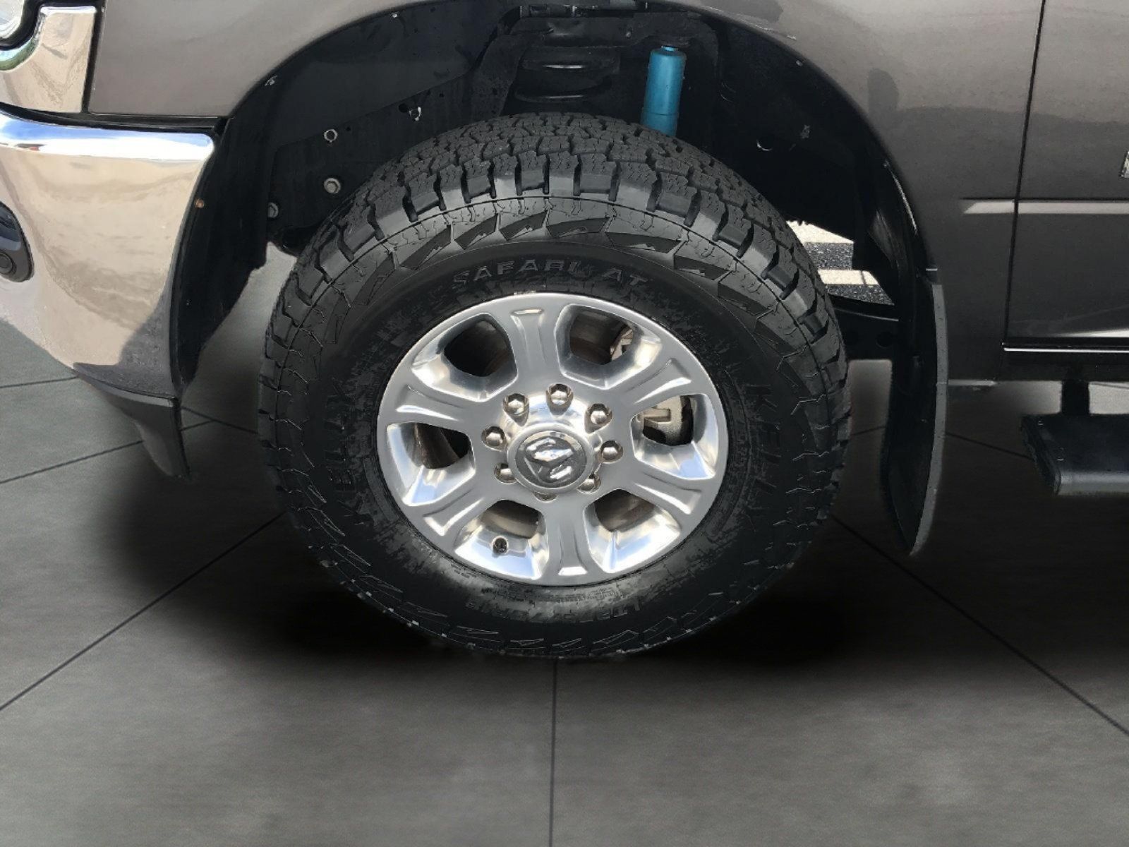 Used 2020 RAM 2500 Big Horn w/ Level 2 Equipment Group AWD/4WD image 2