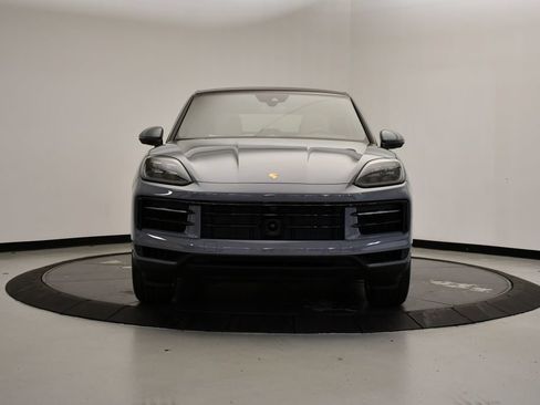 Certified 2026 Porsche Cayenne Coupe AWD/4WD image 10