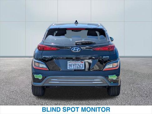 Used 2023 Hyundai Kona SE FWD image 8