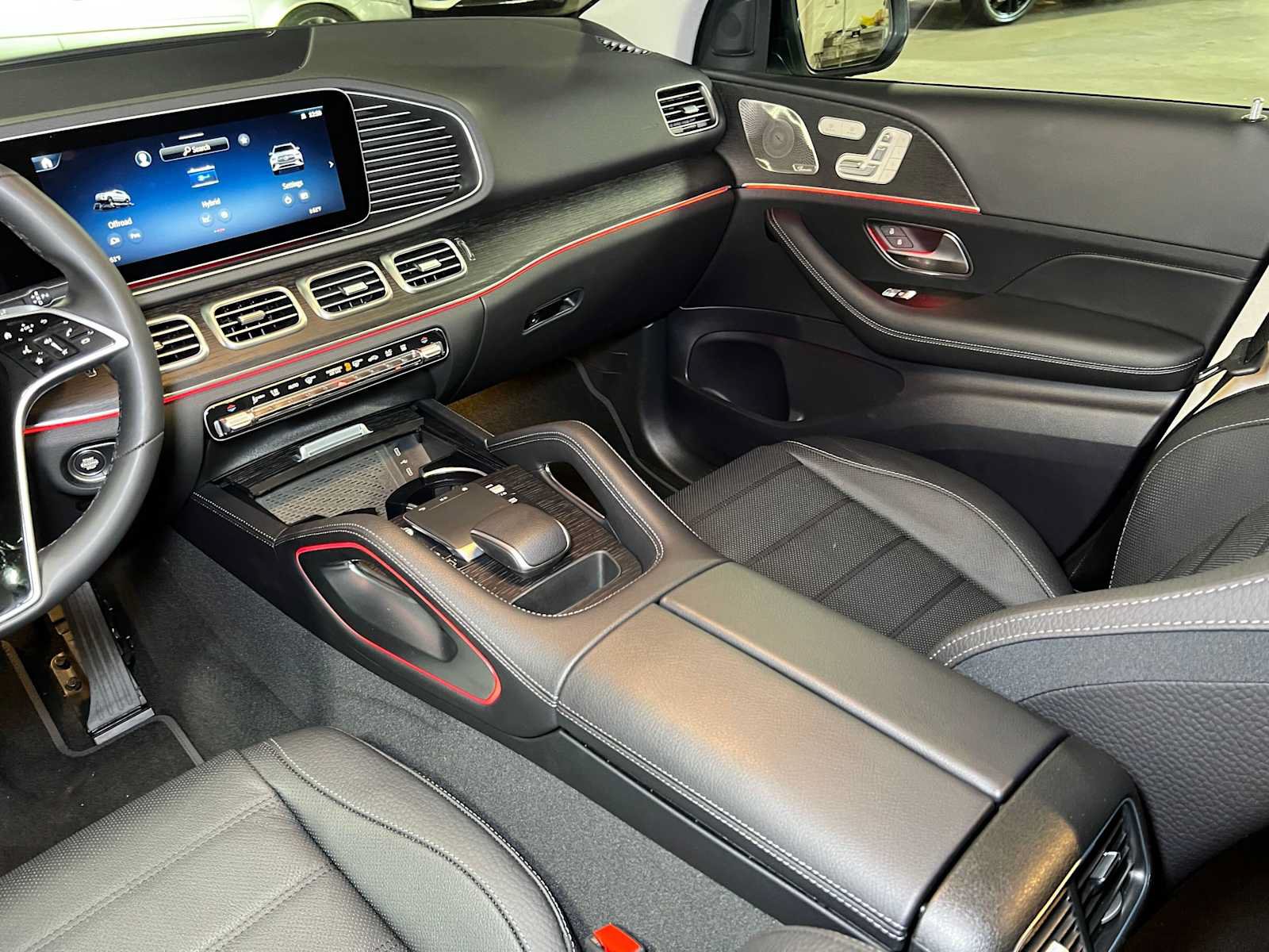 Used 2026 Mercedes-Benz GLE 450e 4MATIC image 44