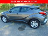 Used 2020 Toyota C-HR LE image 3
