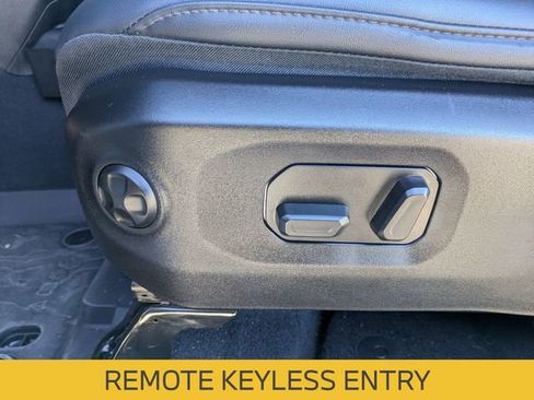 Certified 2025 Jeep Wrangler Unlimited Rubicon image 16