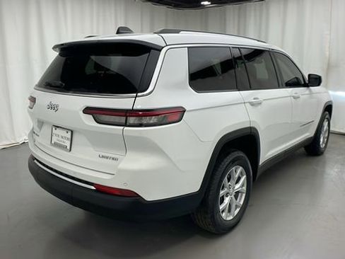 Used 2023 Jeep Grand Cherokee L Limited image 3