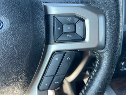 Used 2020 Ford F150 Lariat w/ Trailer Tow Package AWD/4WD image 22
