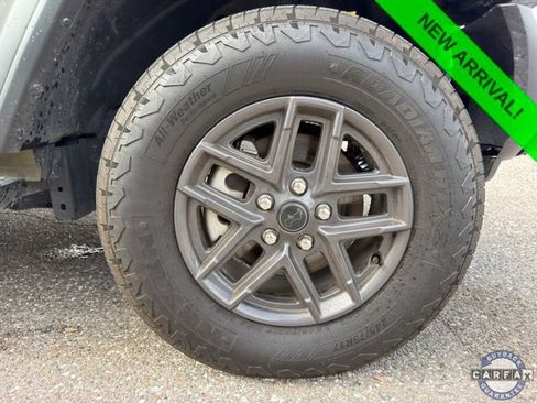 Used 2025 Jeep Wrangler Unlimited Sport AWD/4WD image 20
