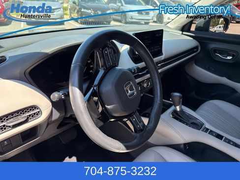 Used 2024 Honda HR-V EX-L image 18