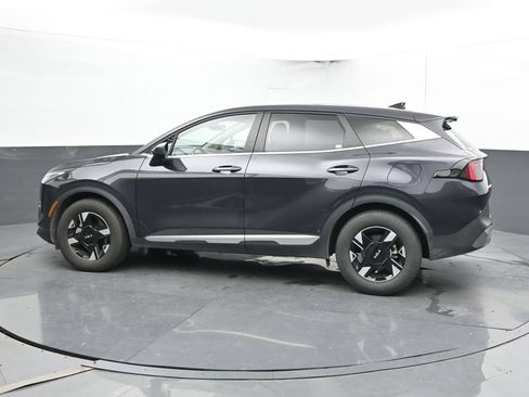 Used 2026 Kia Sportage LX FWD image 9